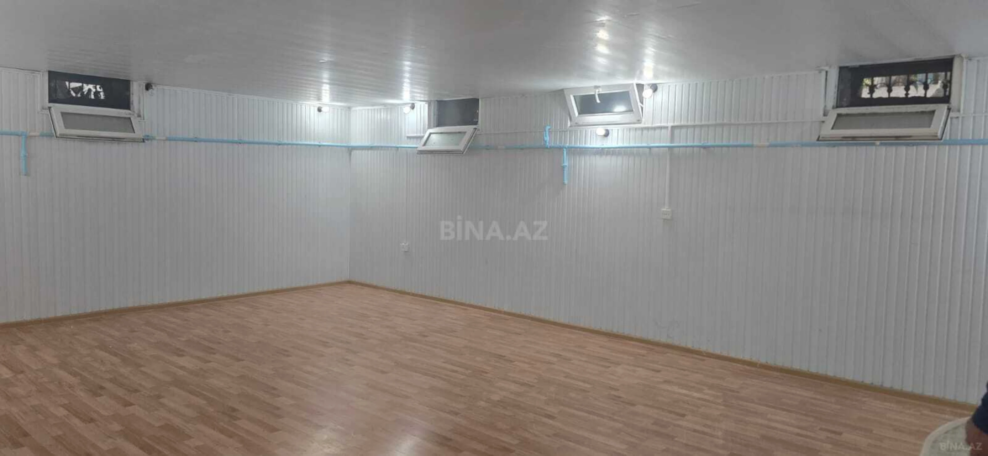 Kirayə verilir 2 otaqlı ofis 100 m²