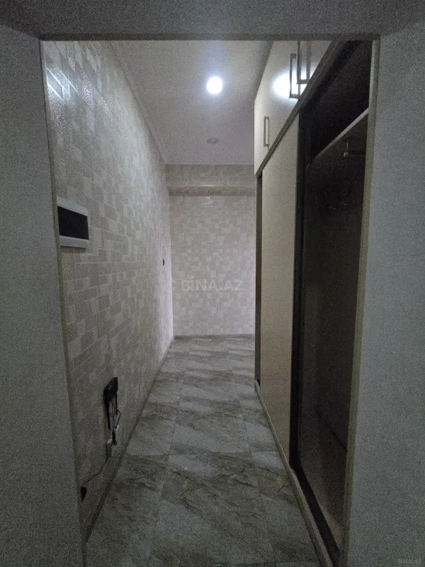 Kirayə verilir 2 otaqlı mənzil 75 m²