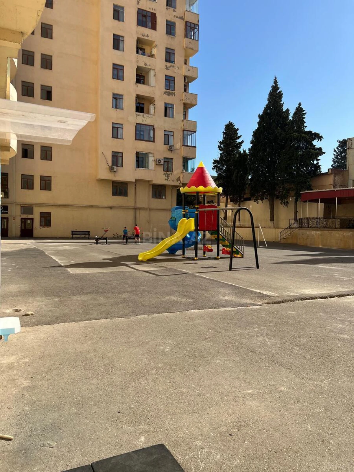 Kirayə verilir 3 otaqlı mənzil 90 m²