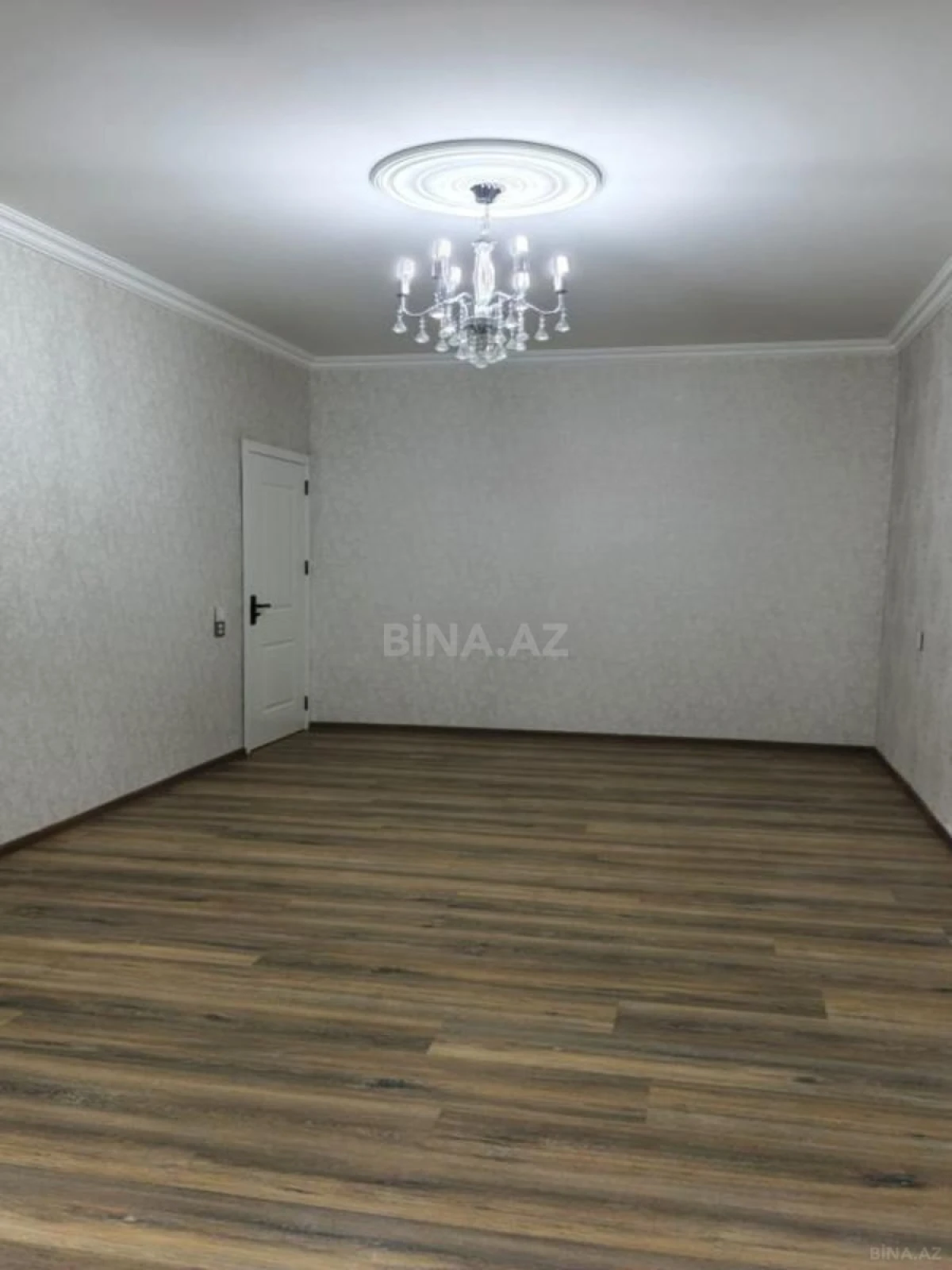 Satılır 1 otaqlı mənzil 40 m²
