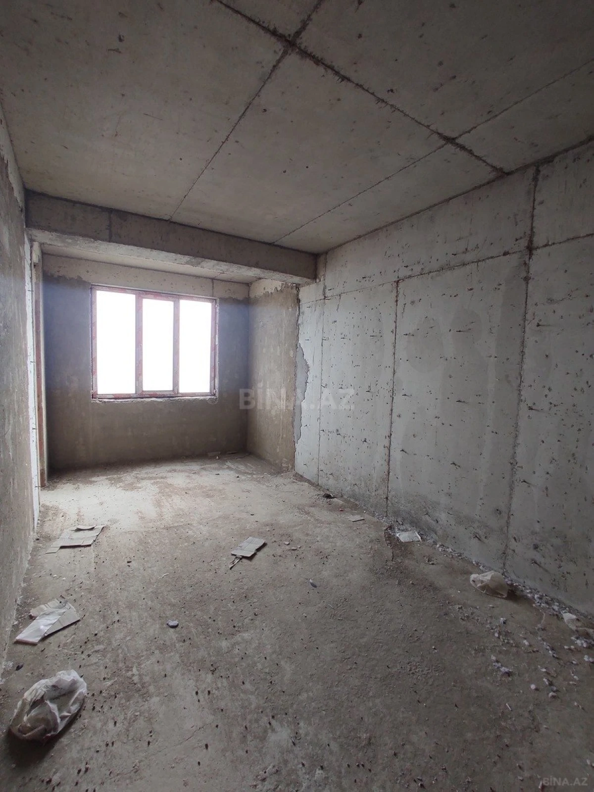 Satılır 2 otaqlı mənzil 91 m²