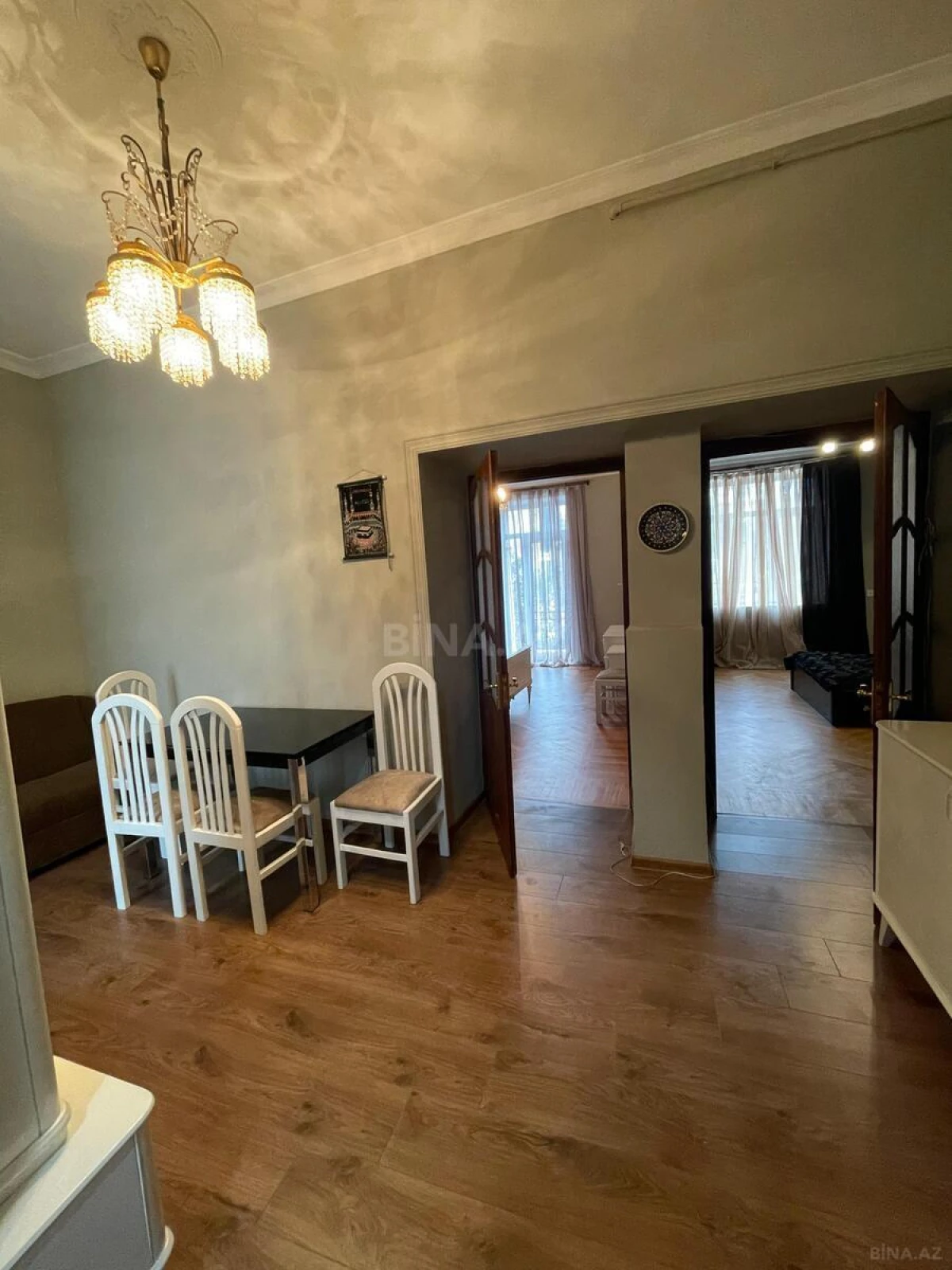 Kirayə verilir 3 otaqlı mənzil 90 m²