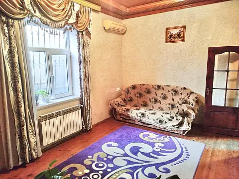 Satılır 3 otaqlı həyət evi 80 m²