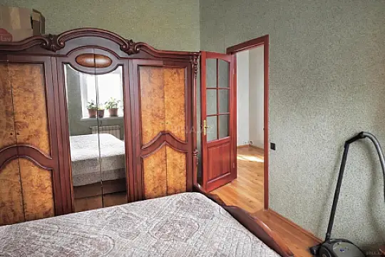 Satılır 3 otaqlı həyət evi 80 m²