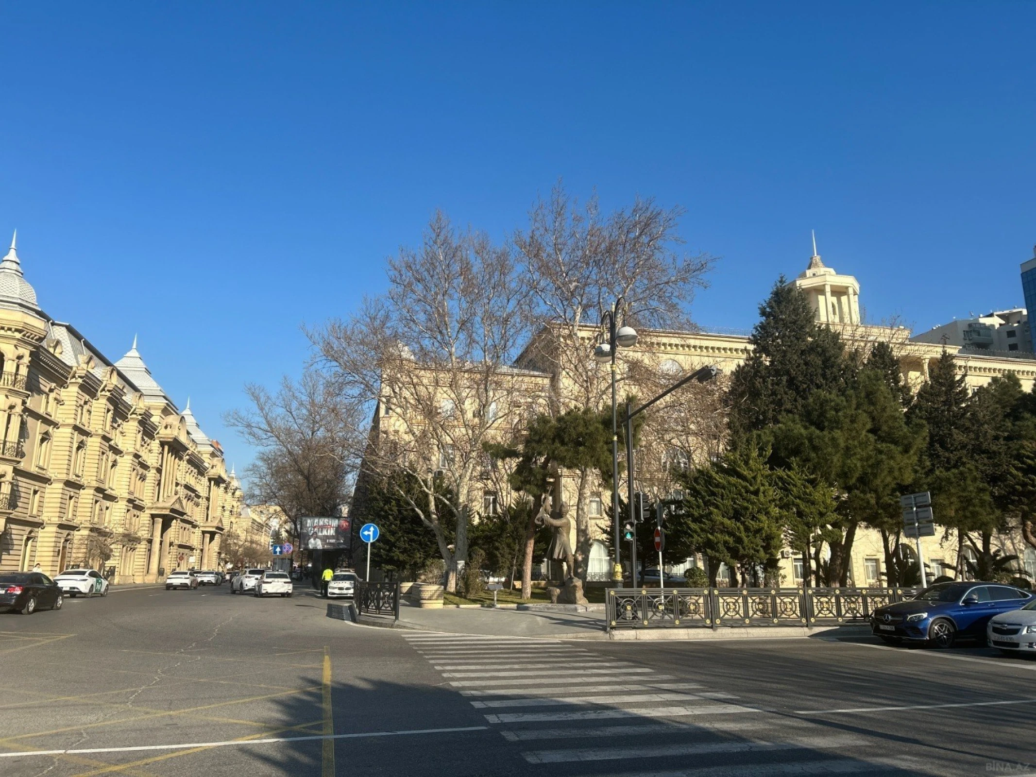 Satılır 1 otaqlı mənzil 42 m²