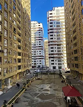 Kirayə verilir 2 otaqlı mənzil 80 m²
