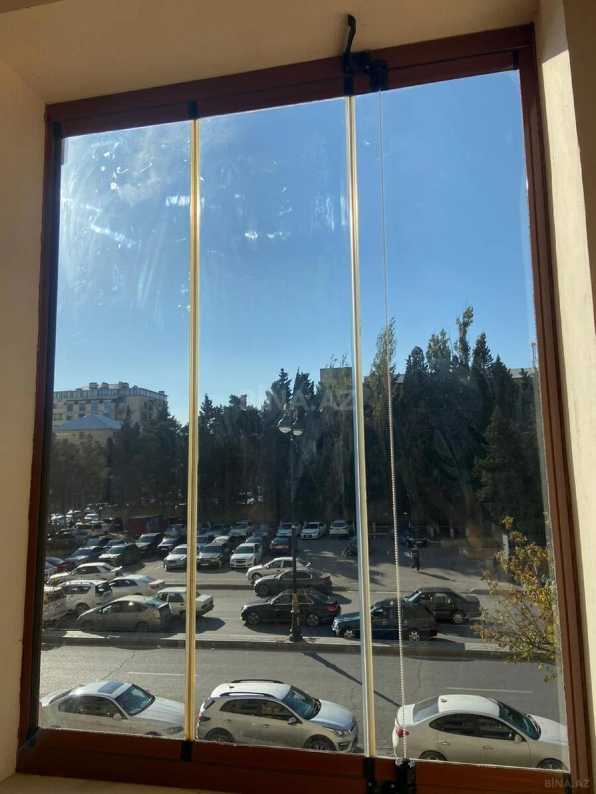 Kirayə verilir 2 otaqlı mənzil 80 m²