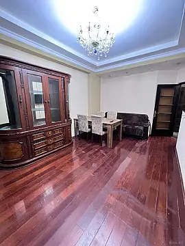 Kirayə verilir 3 otaqlı mənzil 70 m²