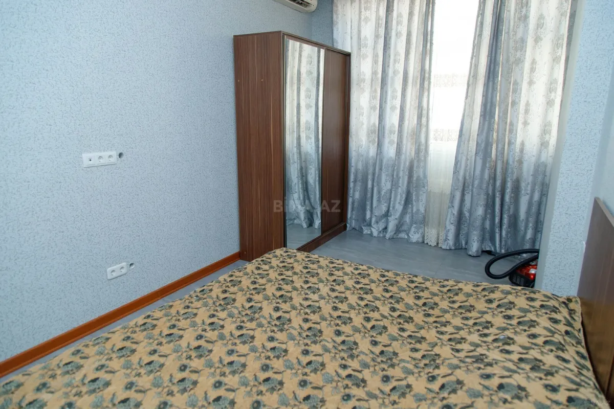 Kirayə verilir 2 otaqlı mənzil 60 m²
