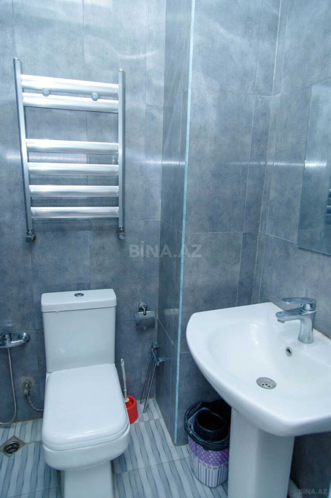 Kirayə verilir 2 otaqlı mənzil 60 m²