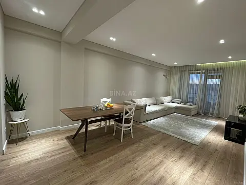 Satılır 3 otaqlı mənzil 110 m²
