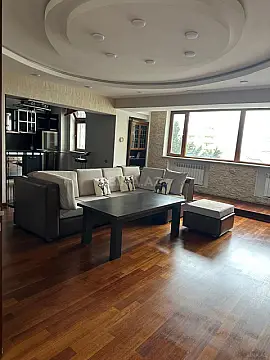 Satılır 3 otaqlı mənzil 130 m² — Bakı 3 otaq 130.00 m²