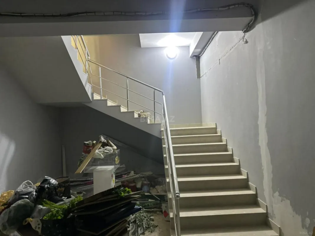 Kirayə verilir obyekt 306 m²