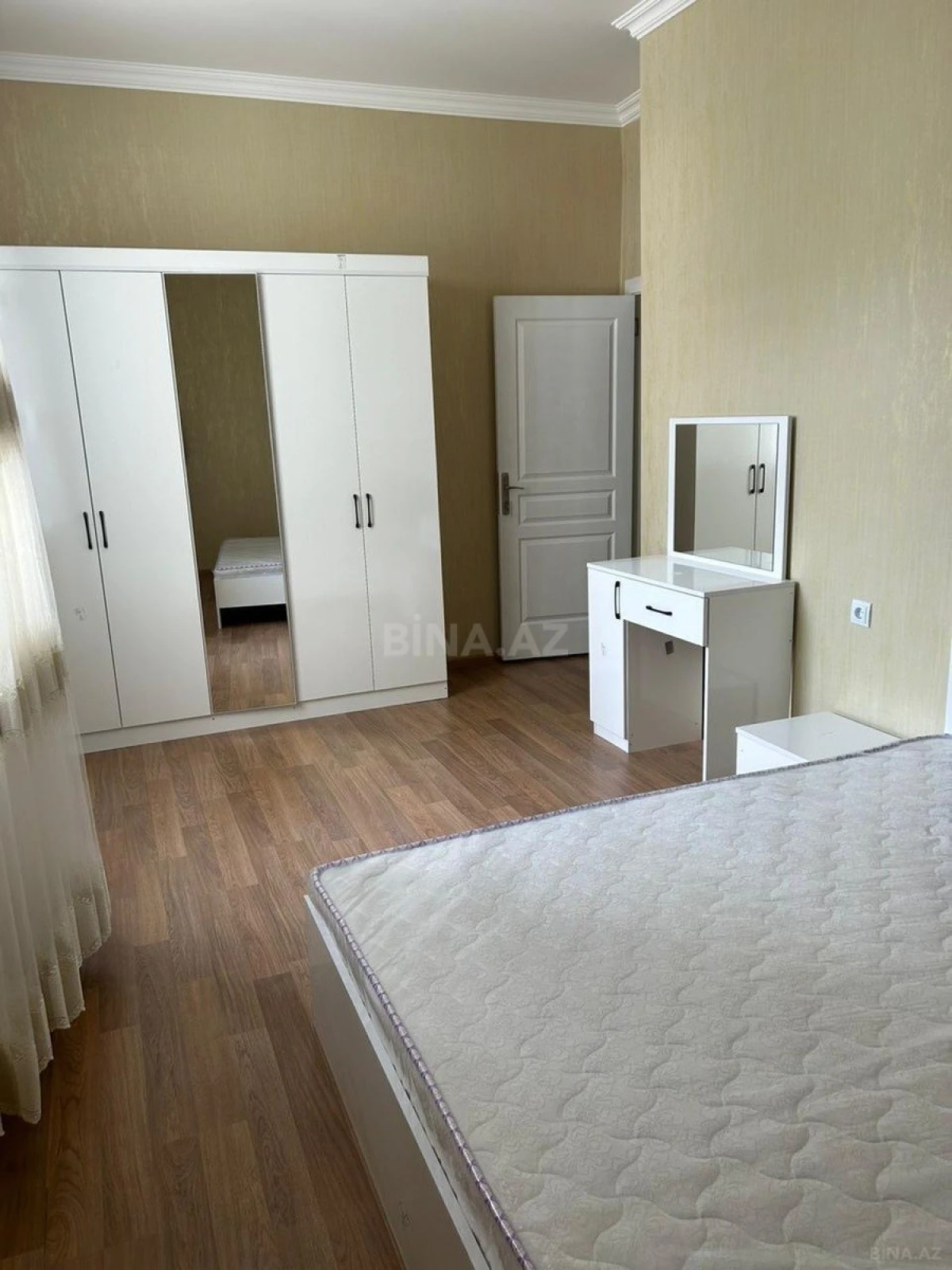 Kirayə verilir 3 otaqlı mənzil 85 m²