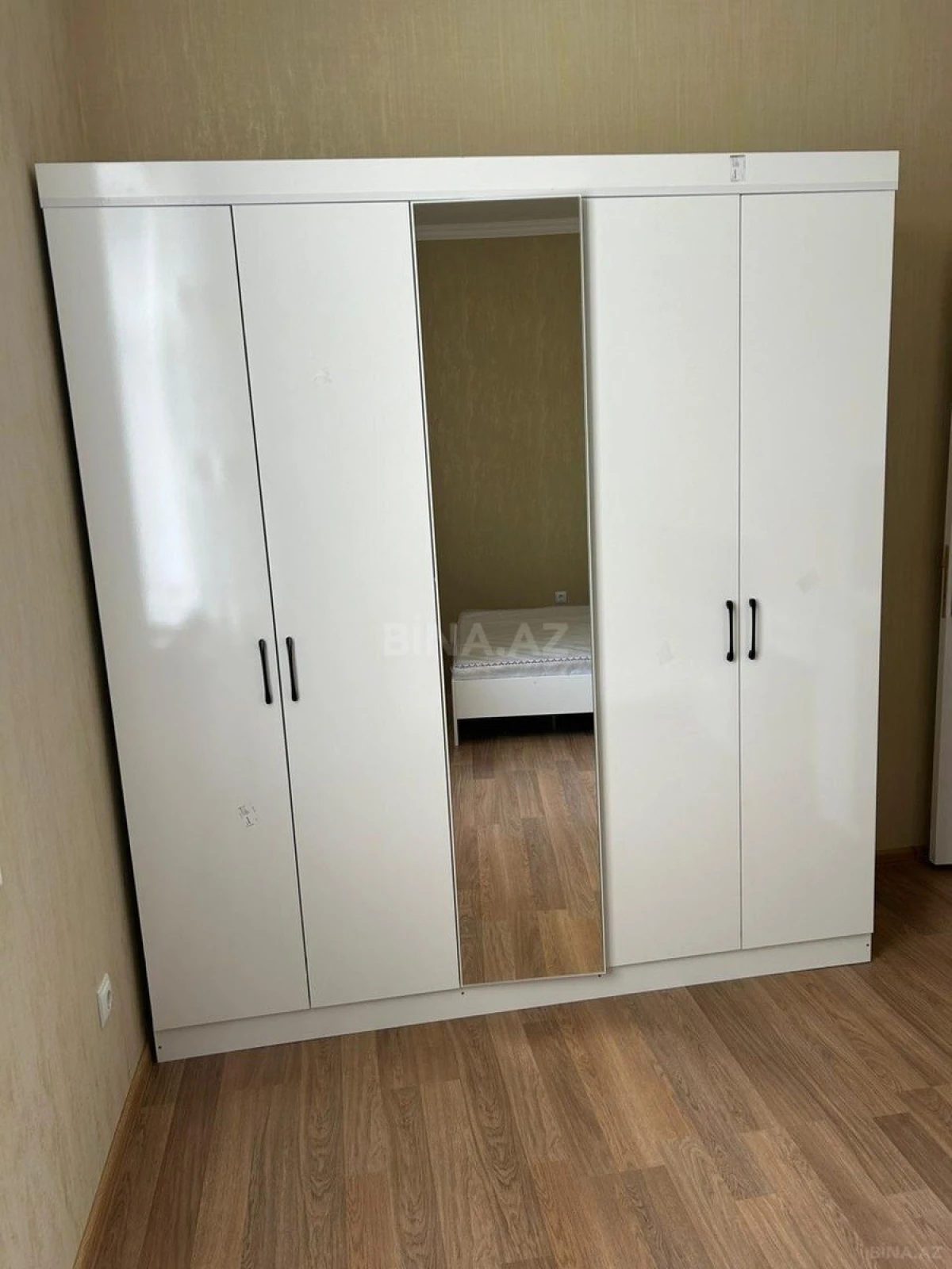 Kirayə verilir 3 otaqlı mənzil 85 m²