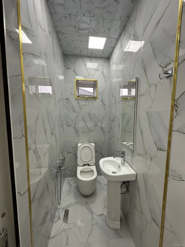 Satılır 5 otaqlı həyət evi 190 m²