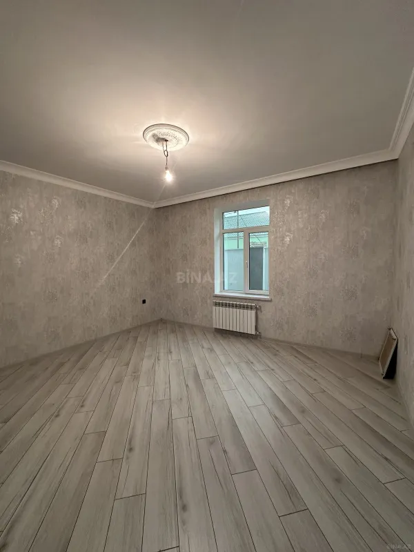 Satılır 5 otaqlı həyət evi 190 m²