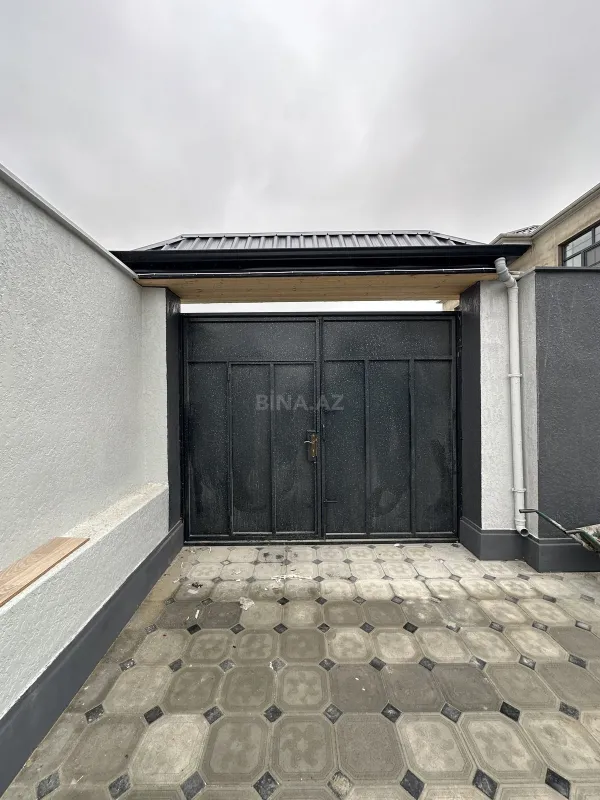 Satılır 5 otaqlı həyət evi 190 m²