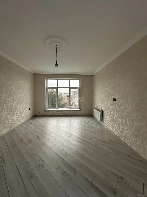 Satılır 5 otaqlı həyət evi 190 m²