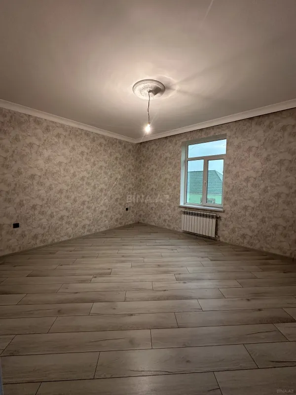 Satılır 5 otaqlı həyət evi 190 m²