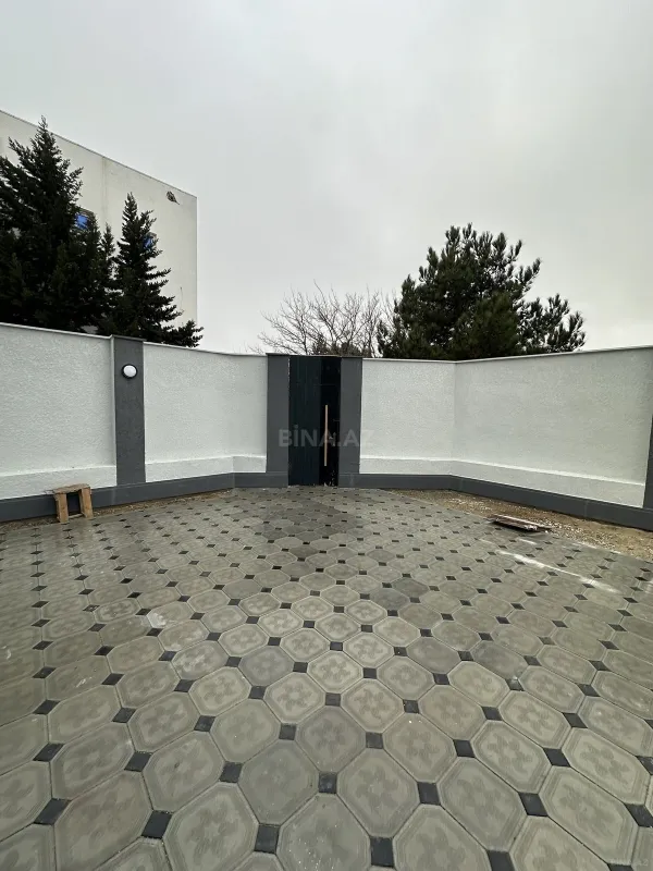 Satılır 5 otaqlı həyət evi 190 m²