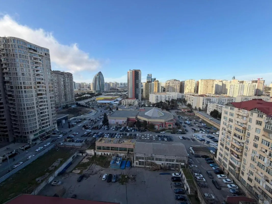 Satılır 3 otaqlı mənzil 80 m²