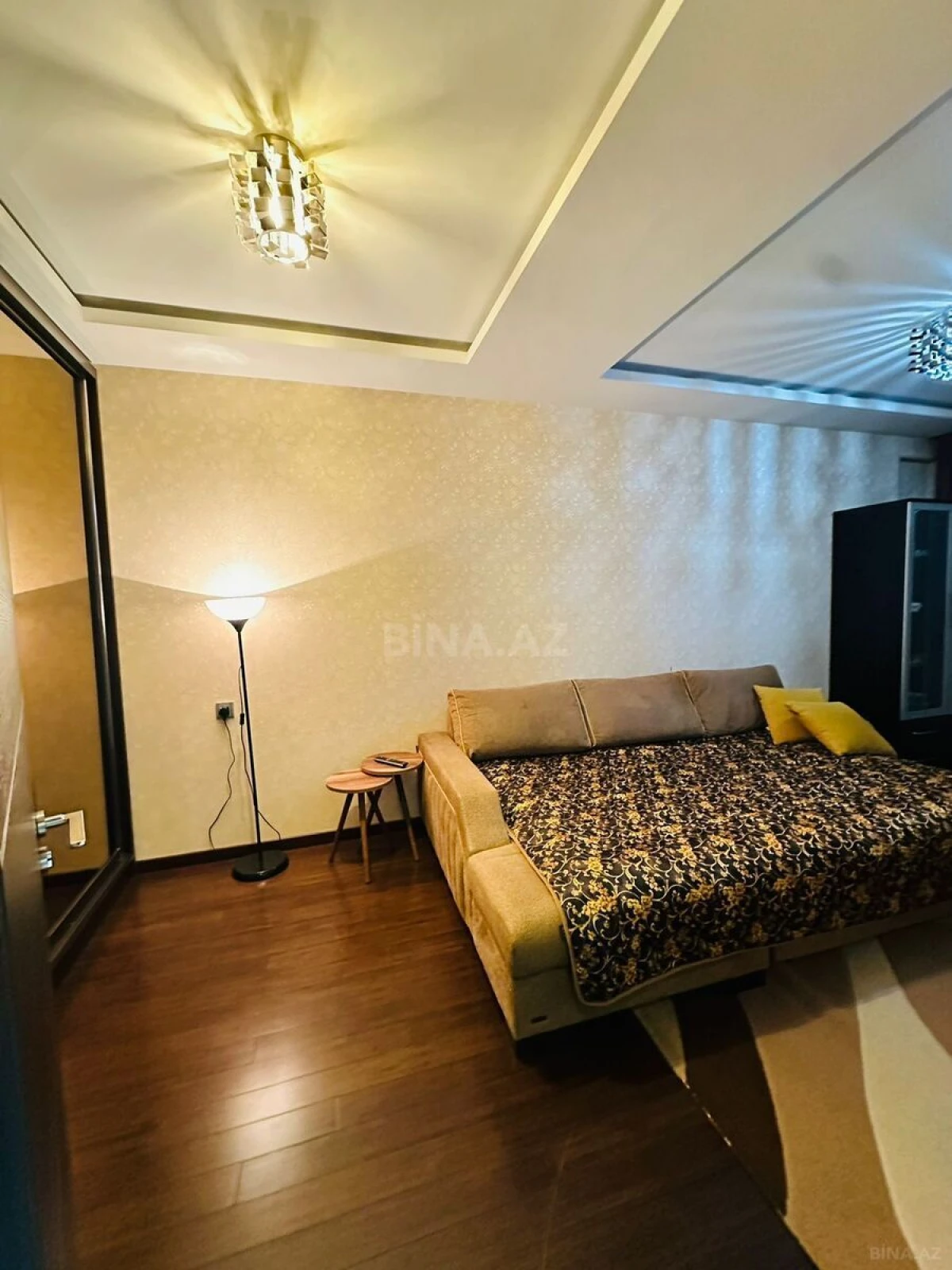 Satılır 1 otaqlı mənzil 50 m²