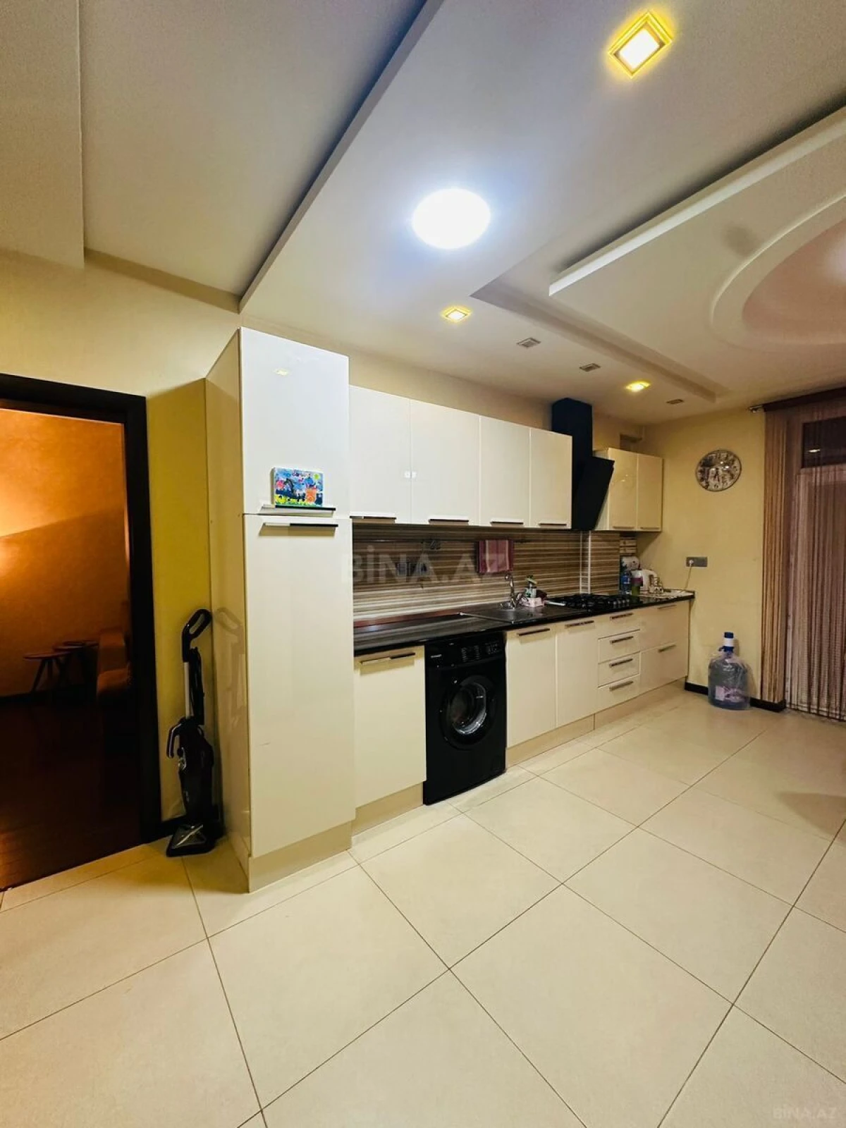 Satılır 1 otaqlı mənzil 50 m²