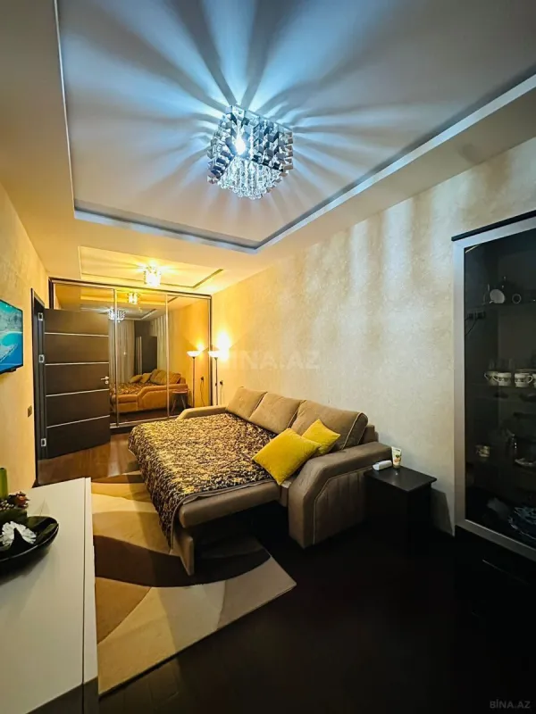 Satılır 1 otaqlı mənzil 50 m²