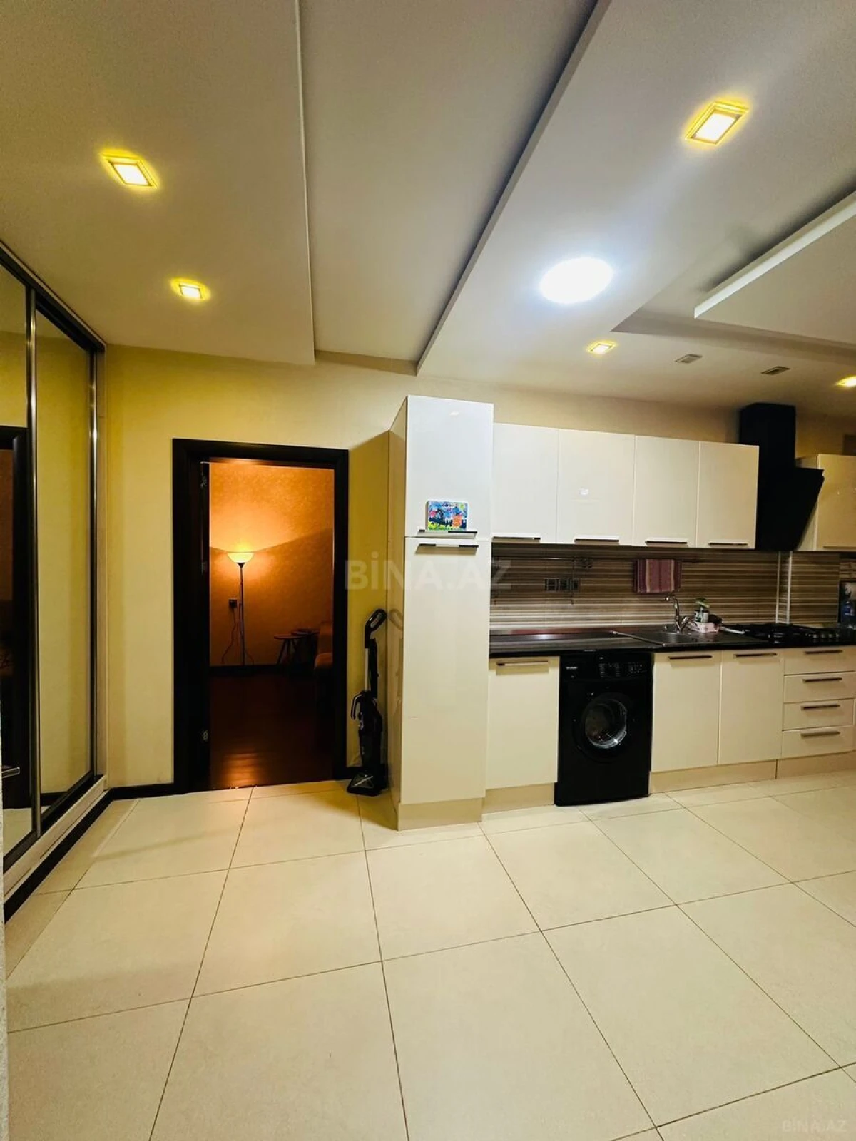 Satılır 1 otaqlı mənzil 50 m²