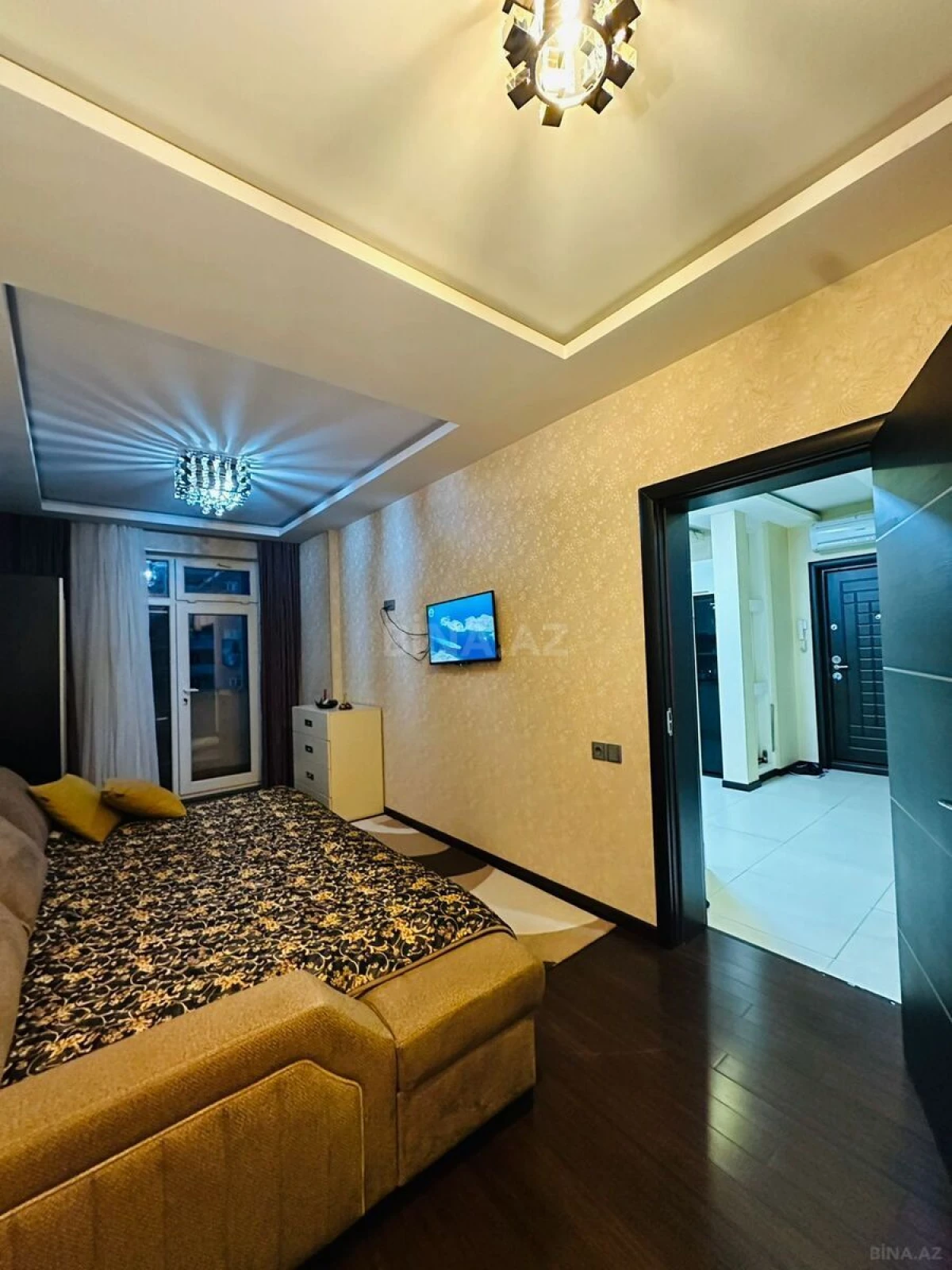 Satılır 1 otaqlı mənzil 50 m²