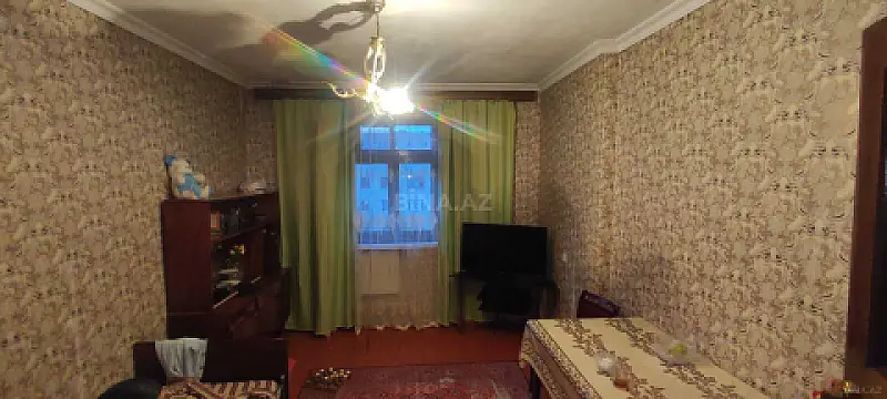Satılır 5 otaqlı mənzil 108 m²