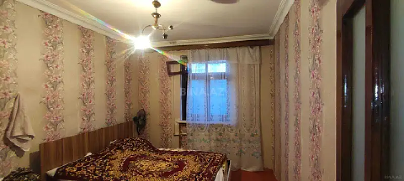 Satılır 5 otaqlı mənzil 108 m²