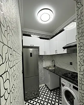 Satılır 2 otaqlı mənzil 45 m²
