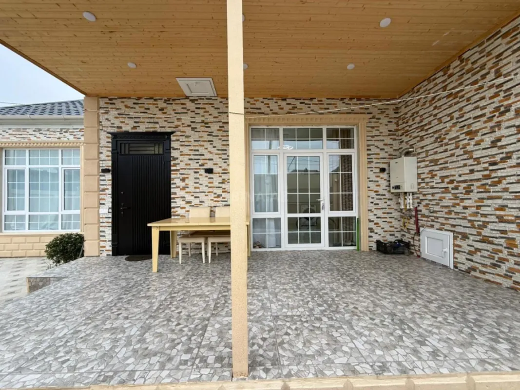 Satılır 4 otaqlı həyət evi 150 m²