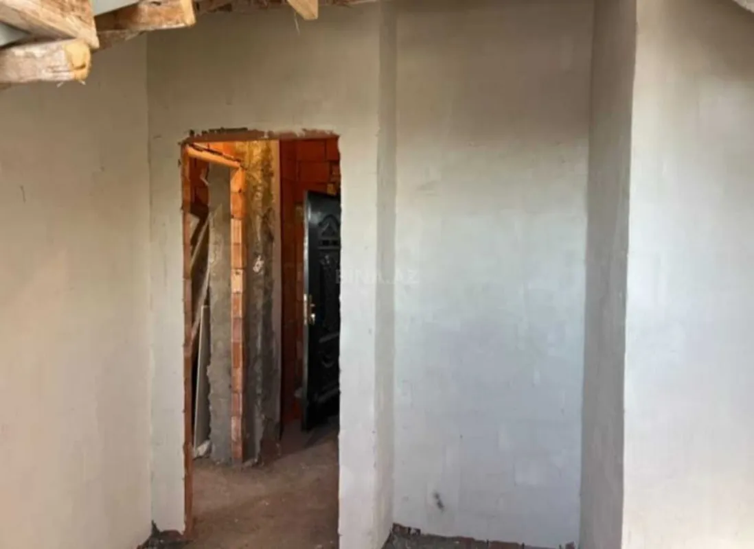 Satılır 2 otaqlı mənzil 68 m²