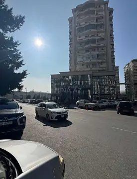Satılır 2 otaqlı mənzil 68 m²