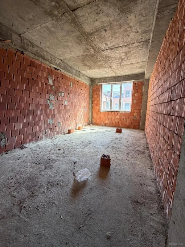 Satılır 2 otaqlı mənzil 65 m²