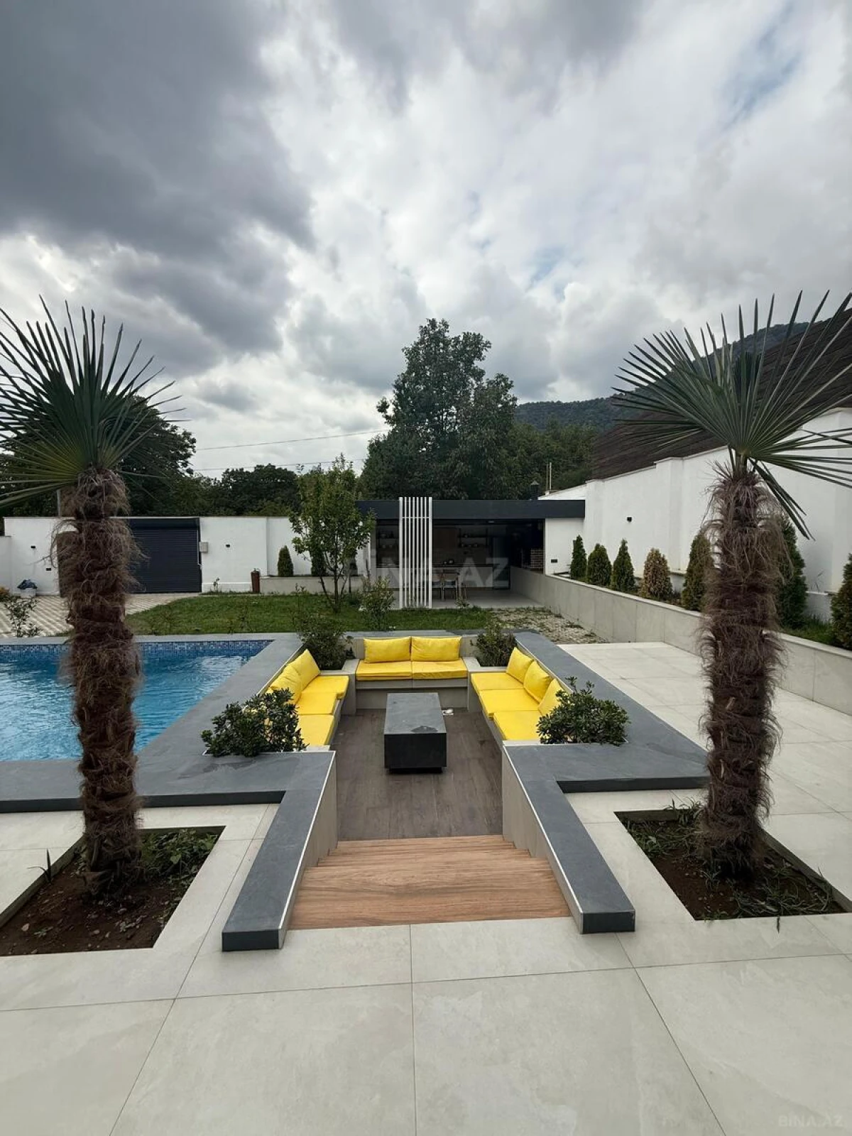 Satılır 4 otaqlı həyət evi 120 m²