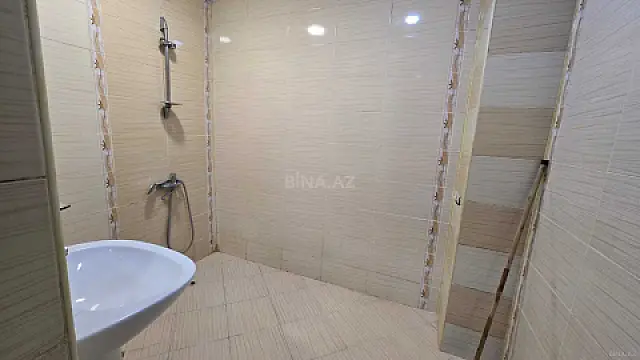 Satılır 3 otaqlı mənzil 110 m²