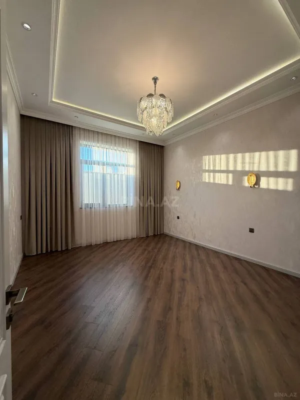Satılır 4 otaqlı həyət evi 210 m²