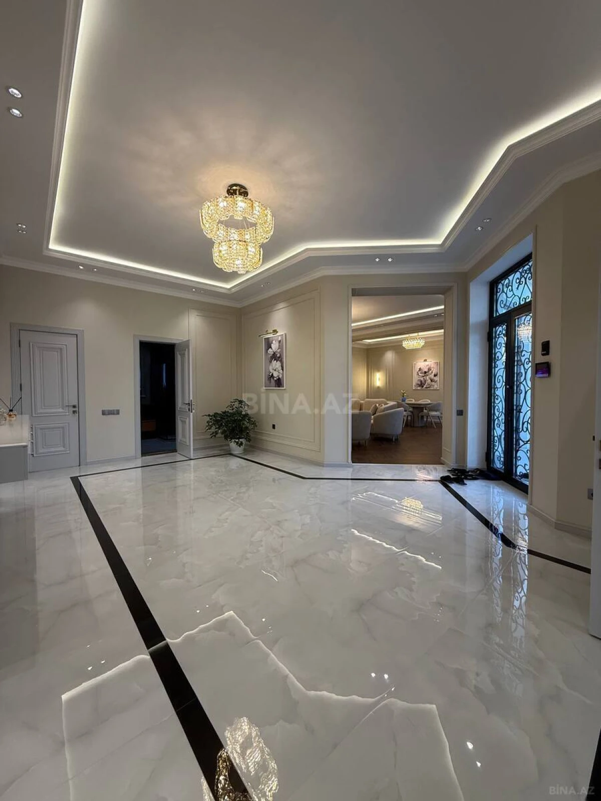 Satılır 4 otaqlı həyət evi 210 m²