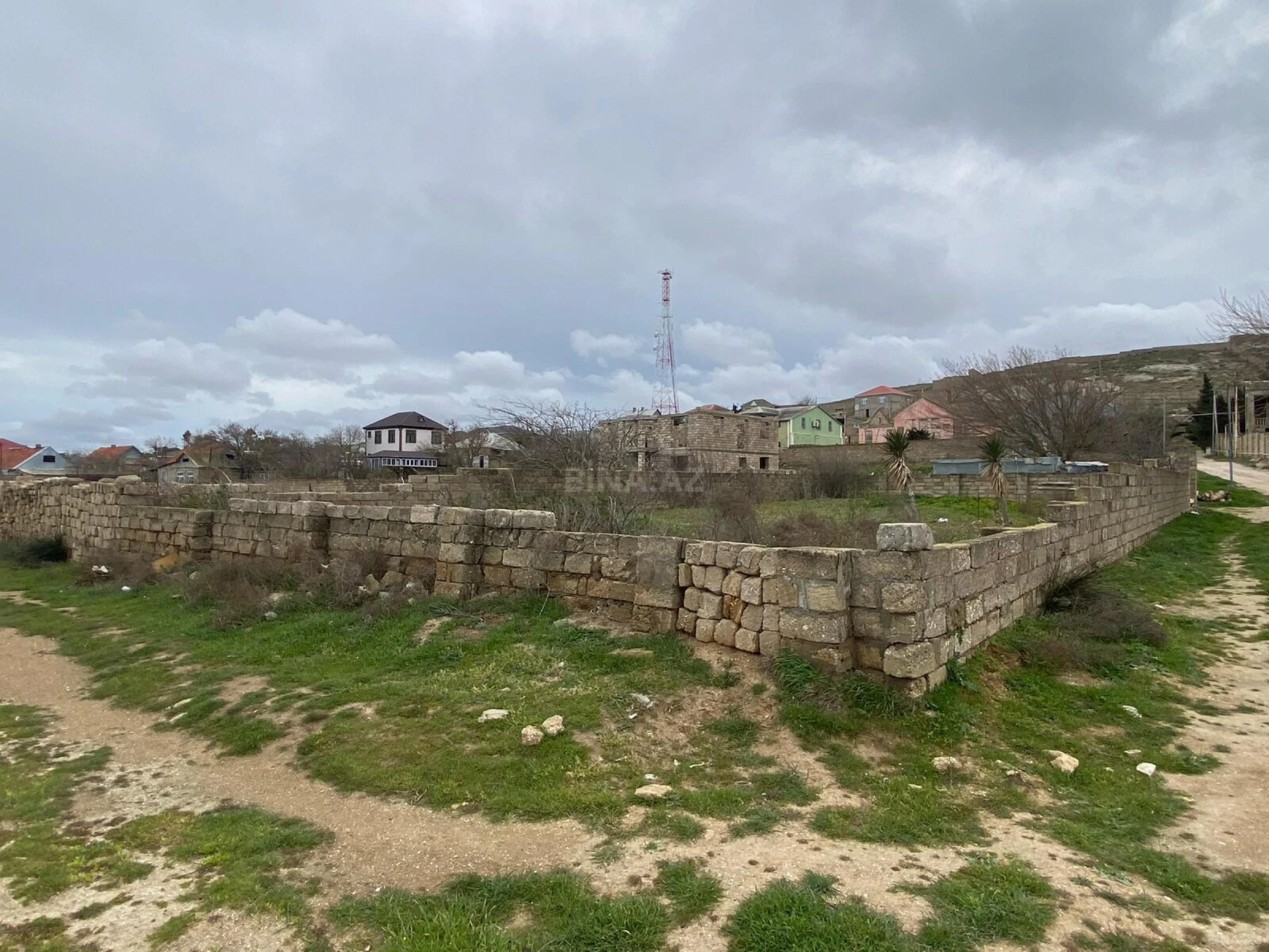 Satılır torpaq sahəsi 6 m²