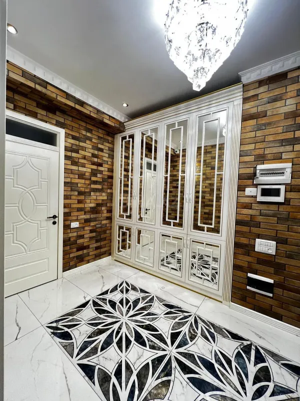 Satılır 3 otaqlı mənzil 120 m²