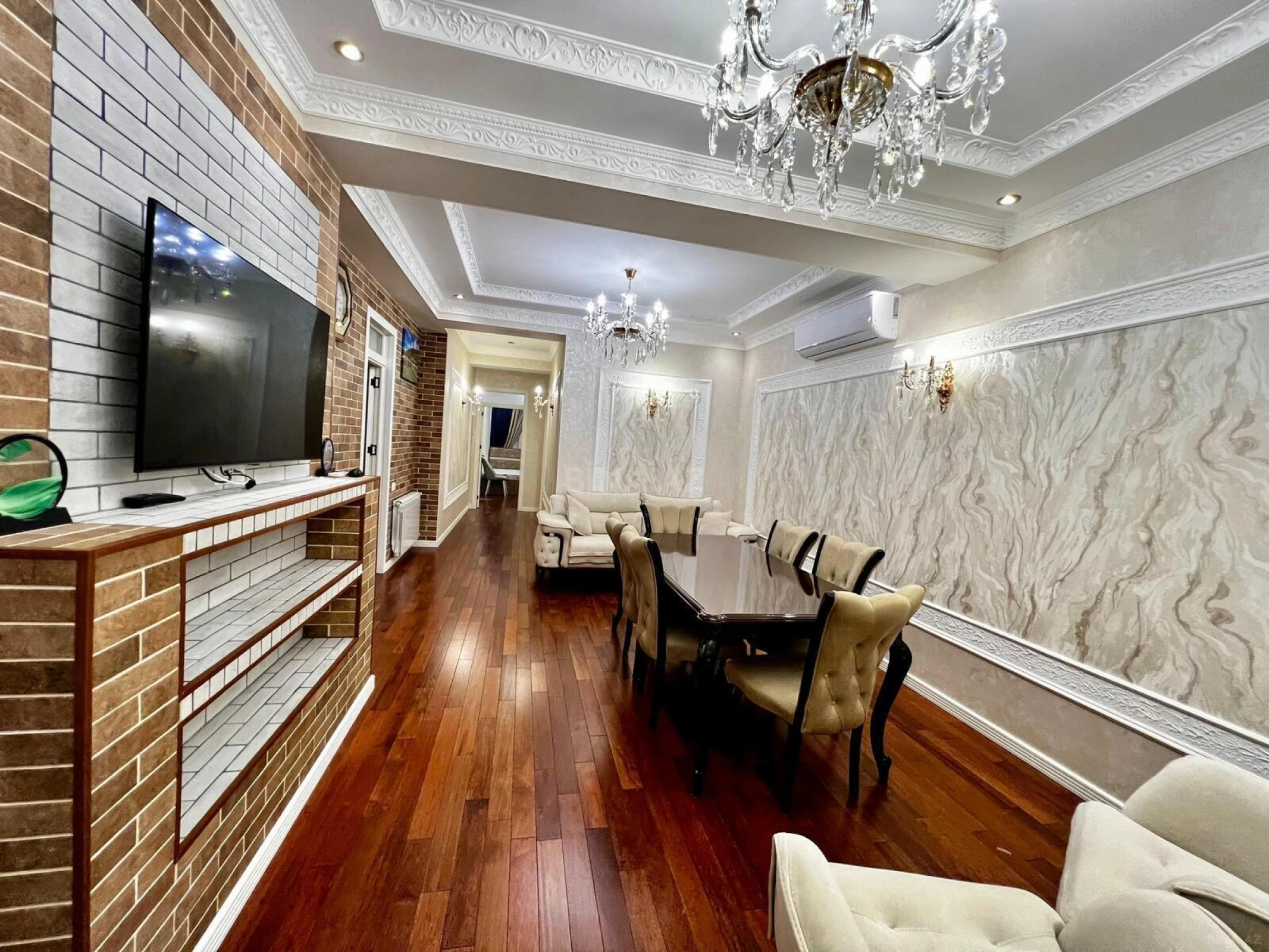 Satılır 3 otaqlı mənzil 120 m²