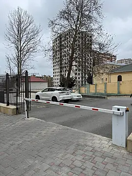 Satılır 2 otaqlı mənzil 95 m²