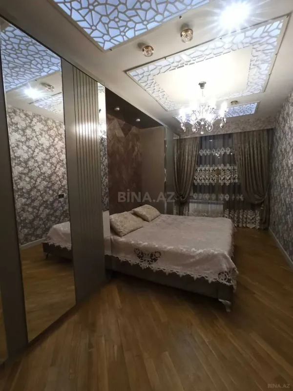 Satılır 3 otaqlı mənzil 95 m²