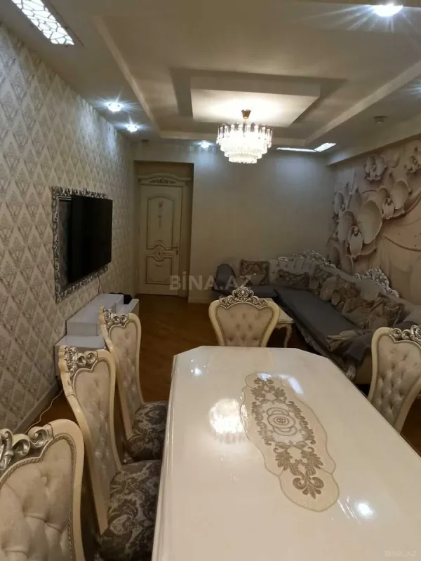 Satılır 3 otaqlı mənzil 95 m²
