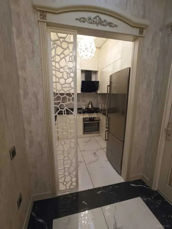 Satılır 3 otaqlı mənzil 95 m²