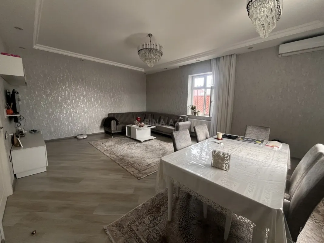 Satılır 5 otaqlı həyət evi 129 m²